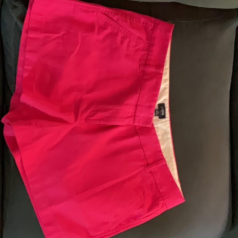 Never worn. Perfect condition